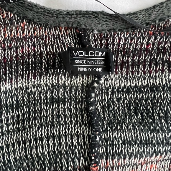 Volcom Head Honcho Poncho. - Picture 10 of 11